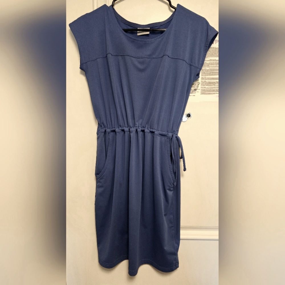 Columbia Dress With Pockets